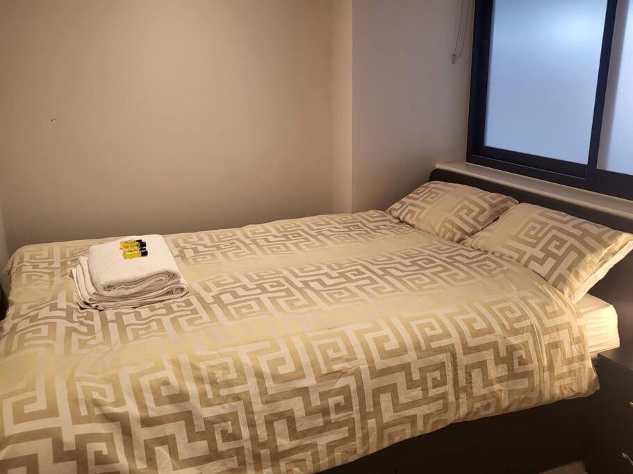 Entire Reigate Apartment Hosted By Pius Extérieur photo